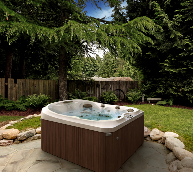 Backyard Jacuzzi Hot tub