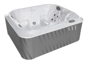 3-person hot tub - J-215