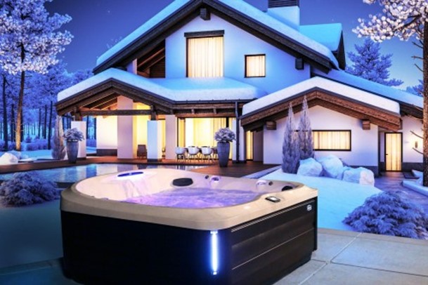 Winterizing Your Hot Tub – A Step-by-Step Guide to Canadian Winters