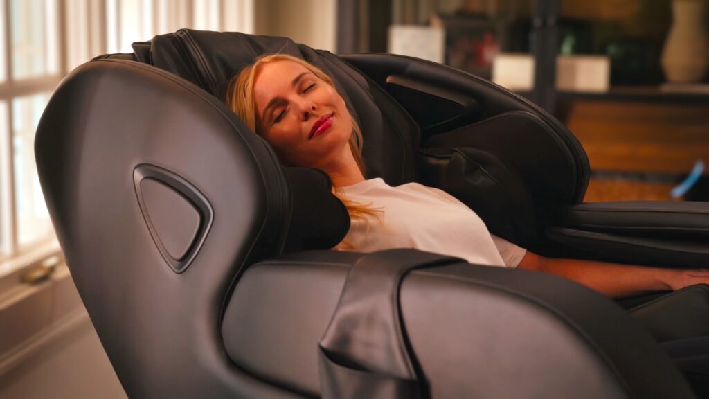 JPro503XR-Woman-Relaxing-in-Jacuzzi-Massage-Chair